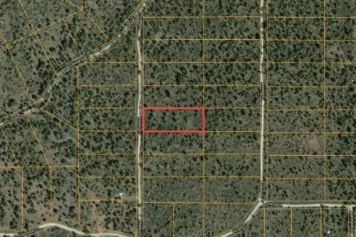 2.46 Acres, Off-Grid Raw Land in Bonanza Oregon