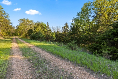 3.030 Acres, Benton County MO, Tranquil Living Close to Lake of the Ozarks, Parcel 15-5.0-22-000-003-037.000